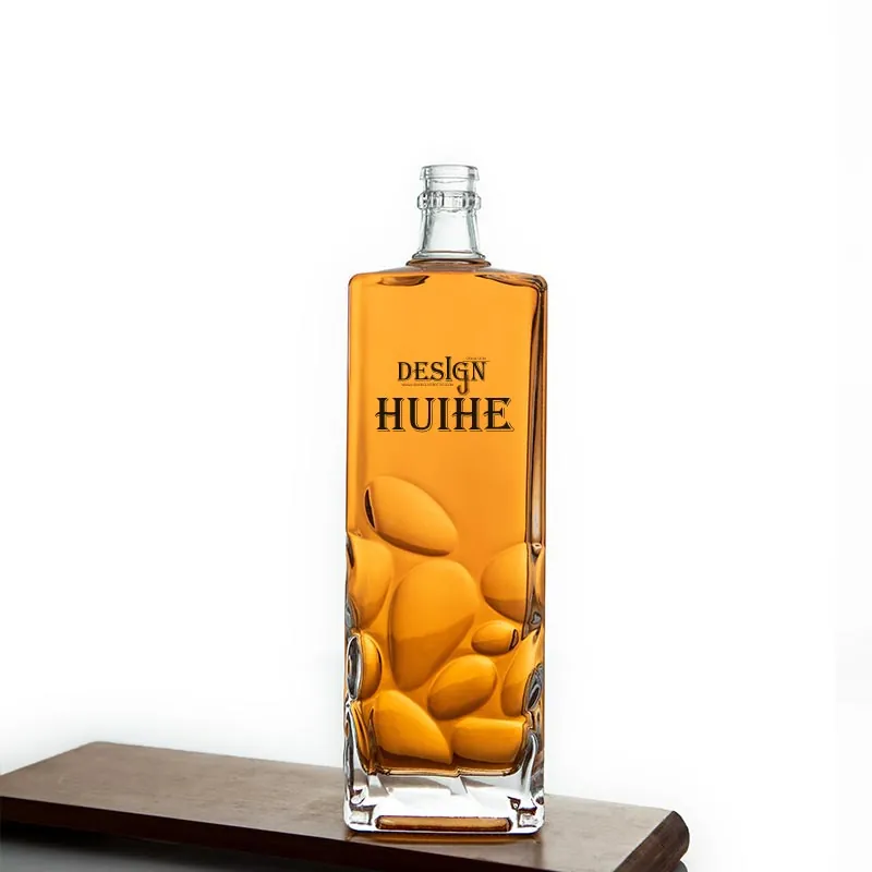 Customized 750ml Square Glass Spirit Bottle Customized 750ml Square Glass Spirit Bottle