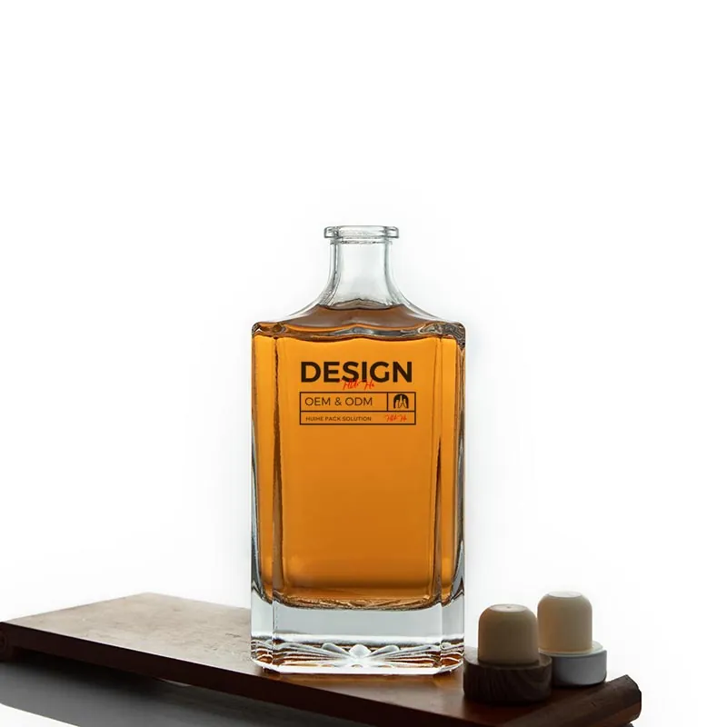 650ml Square Thick Glass Whisky Decanter 650ml Square Thick Glass Whisky Decanter
